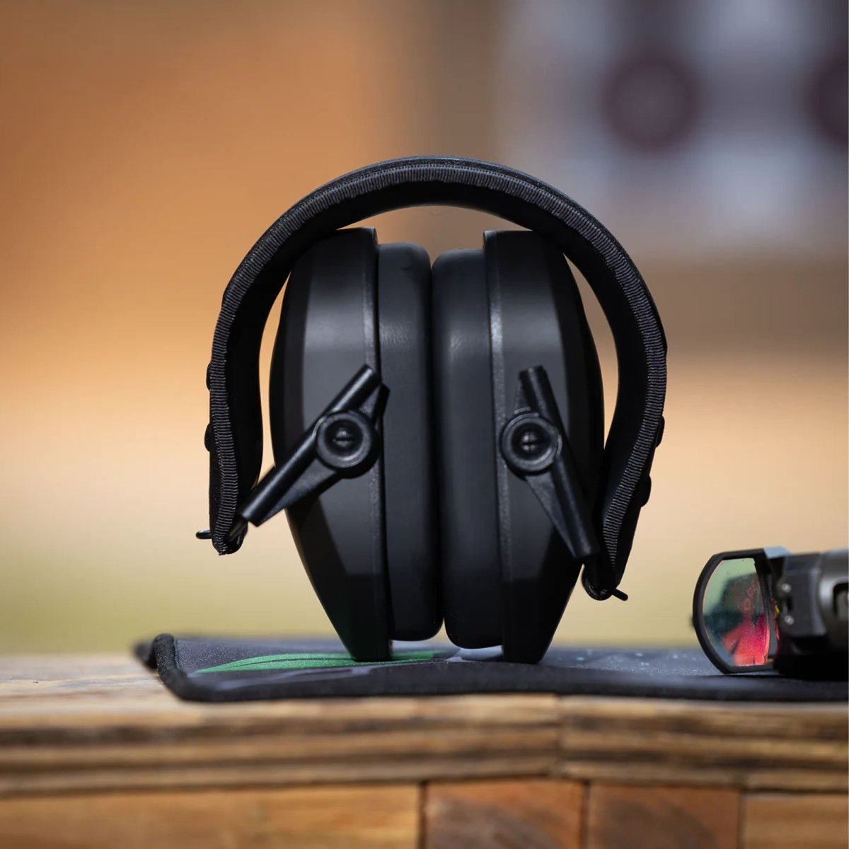 Walker's Razor Slim Passive Muff - Forza Sports